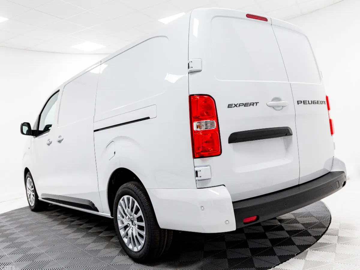 Peugeot Expert Van, Diesel, 2026, White