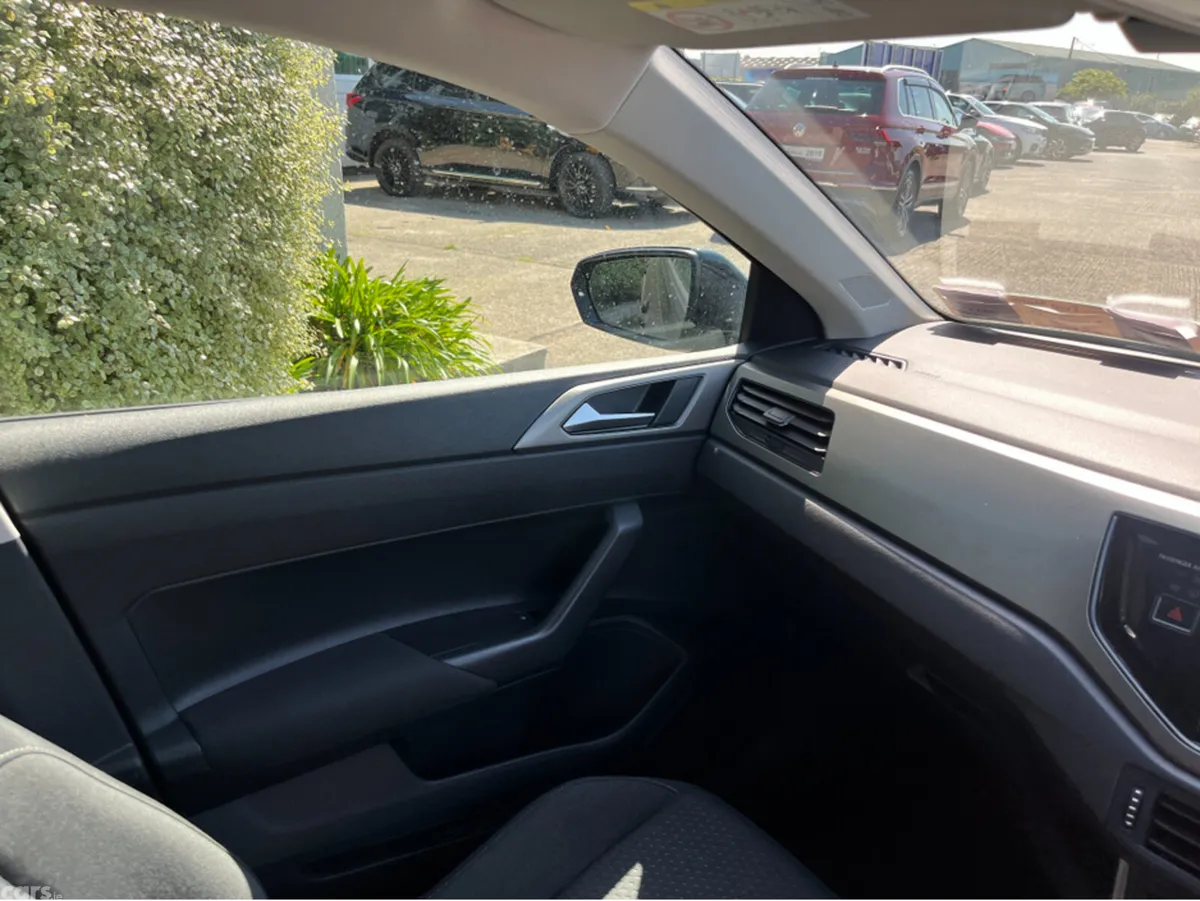 Volkswagen Polo Hatchback, Petrol, 2020, Black