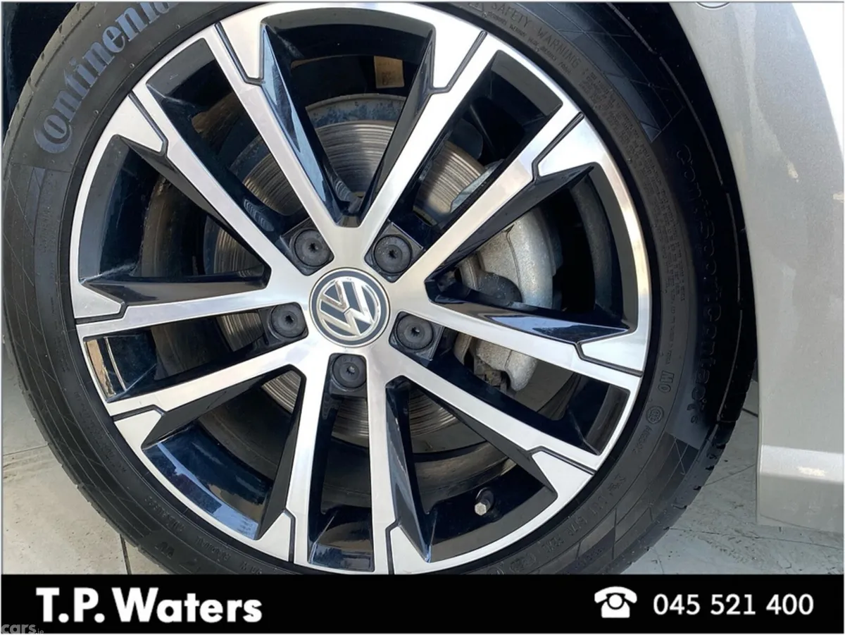 Volkswagen Golf Hatchback, Diesel, 2020, Silver