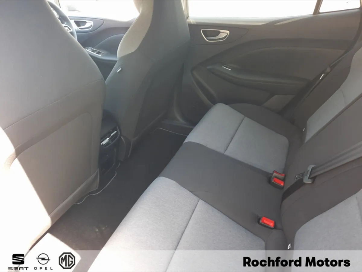 MG 4 Hatchback, Electric, 2026, Grey