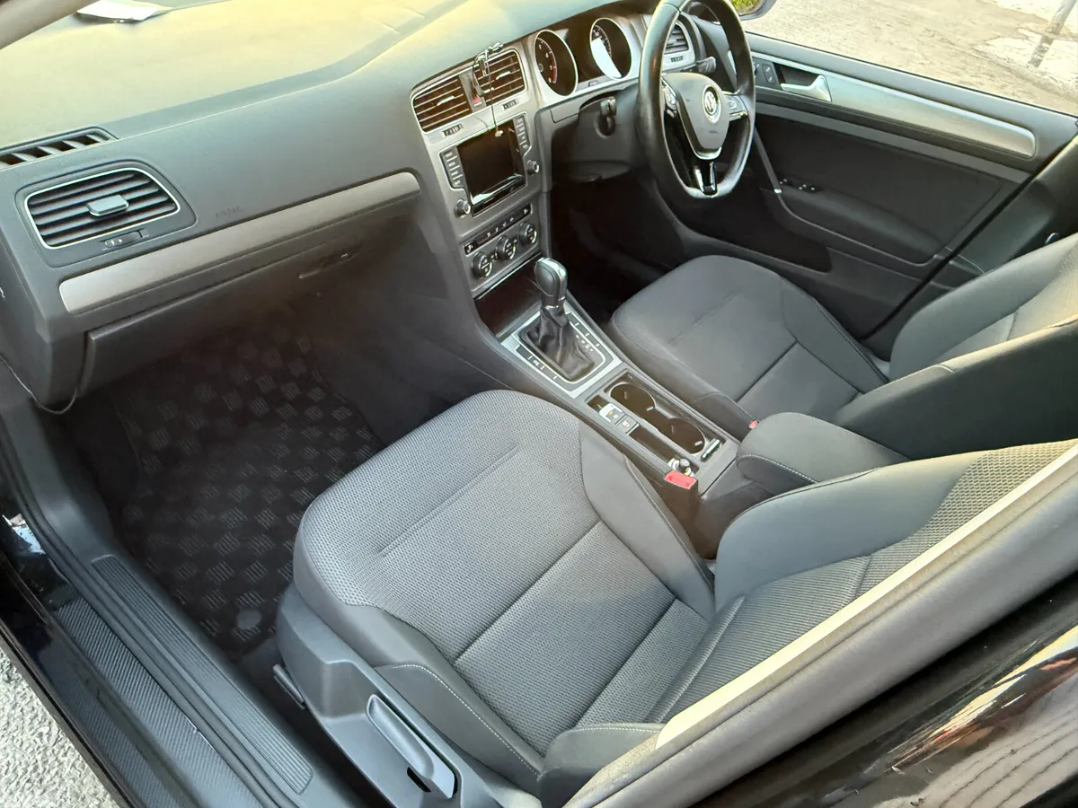 Volkswagen Golf Hatchback, Petrol, 2015, Black