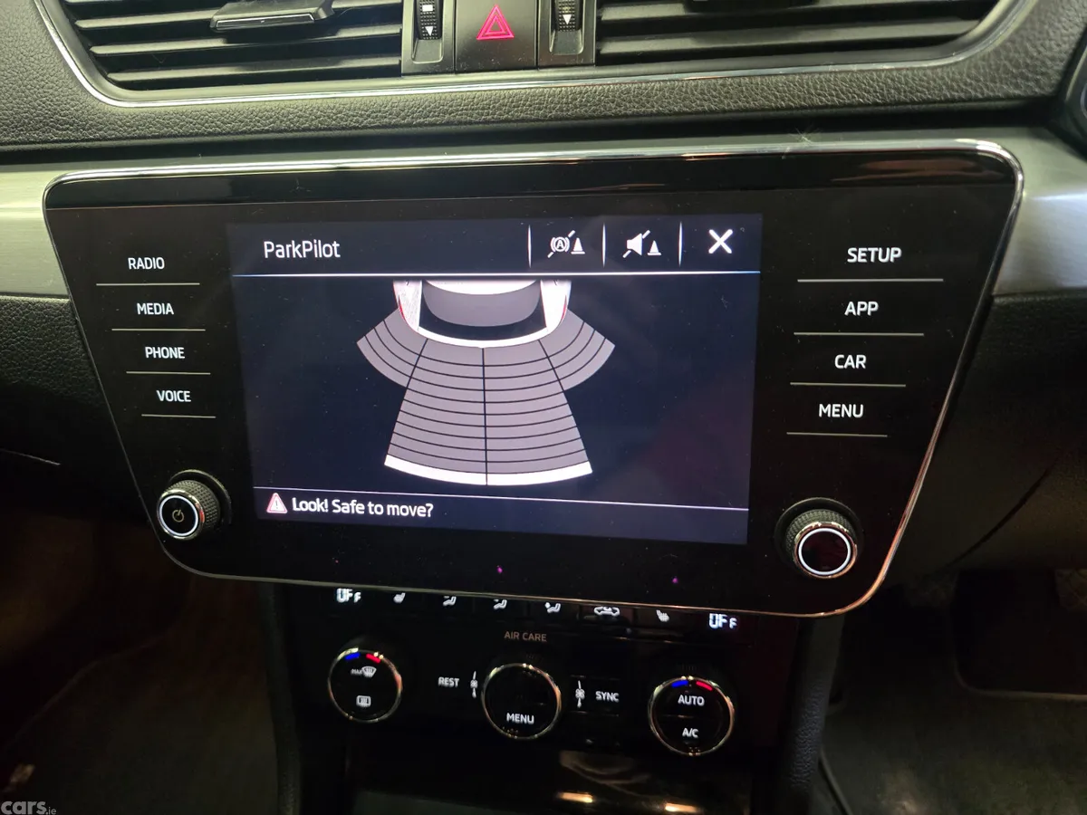 Skoda Superb Estate, Diesel, 2017, Grey