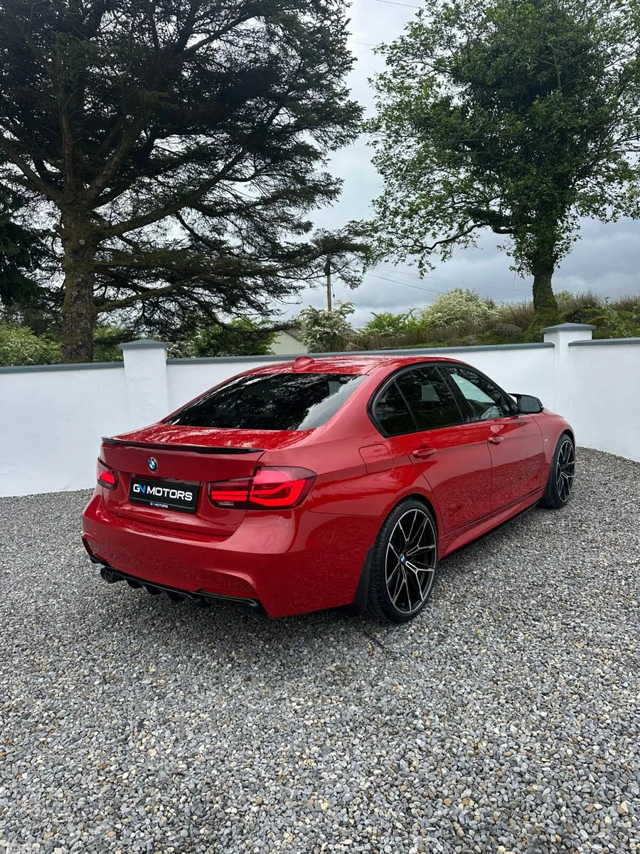 BMW 3-Series Saloon, Diesel, 2018, Red