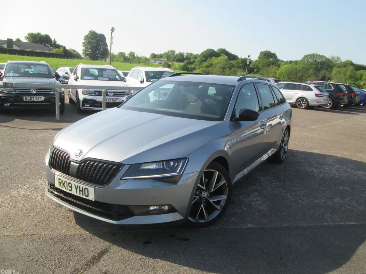 Skoda Superb Estate, Diesel, 2019, Grey