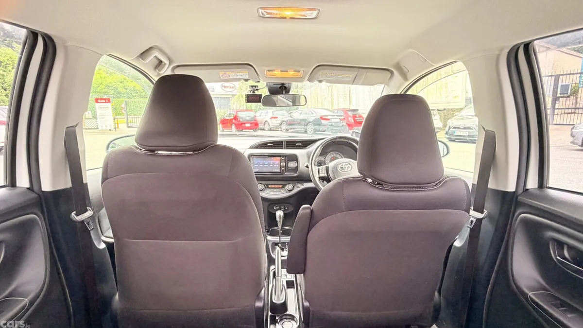 Toyota Vitz Hatchback, Petrol Hybrid, 2019, White