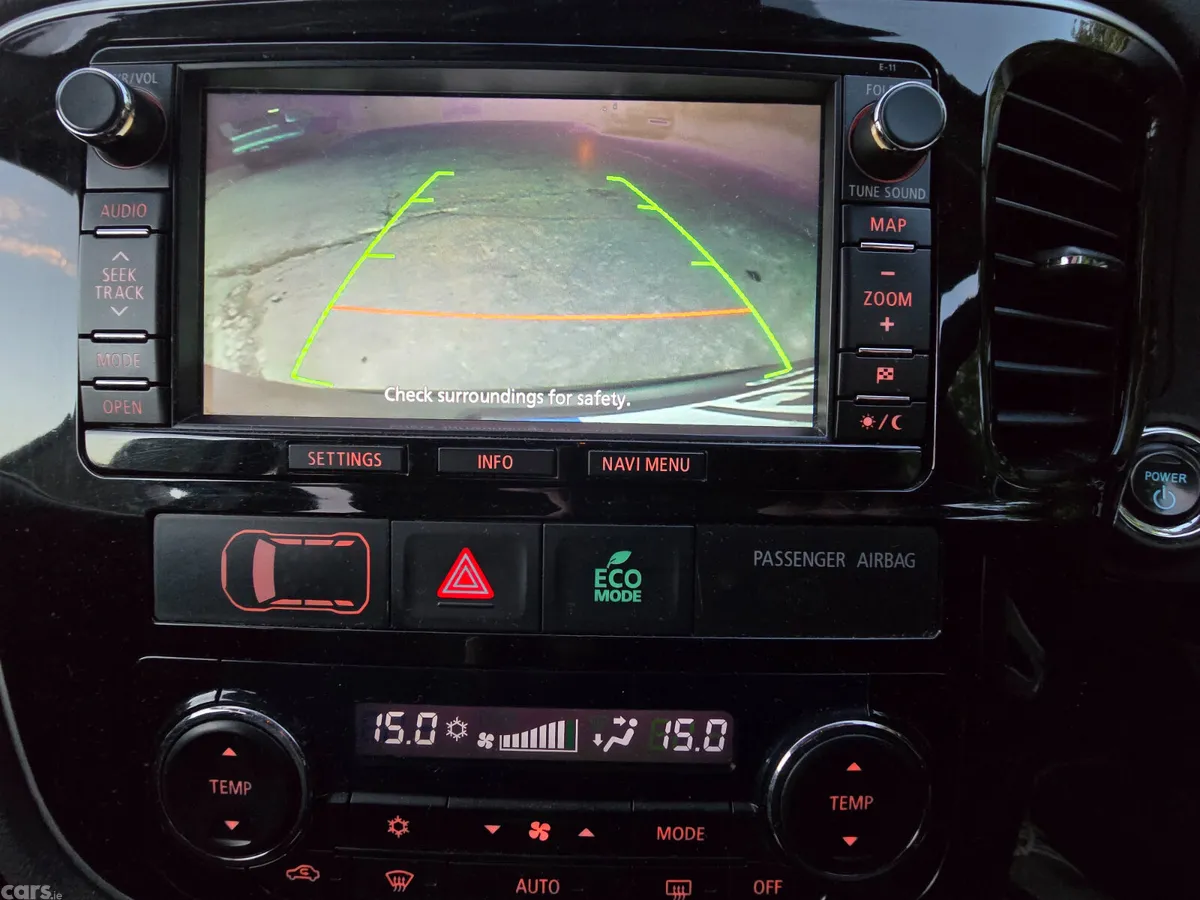 Mitsubishi Outlander SUV, Petrol Plug-in Hybrid, 2015, Grey