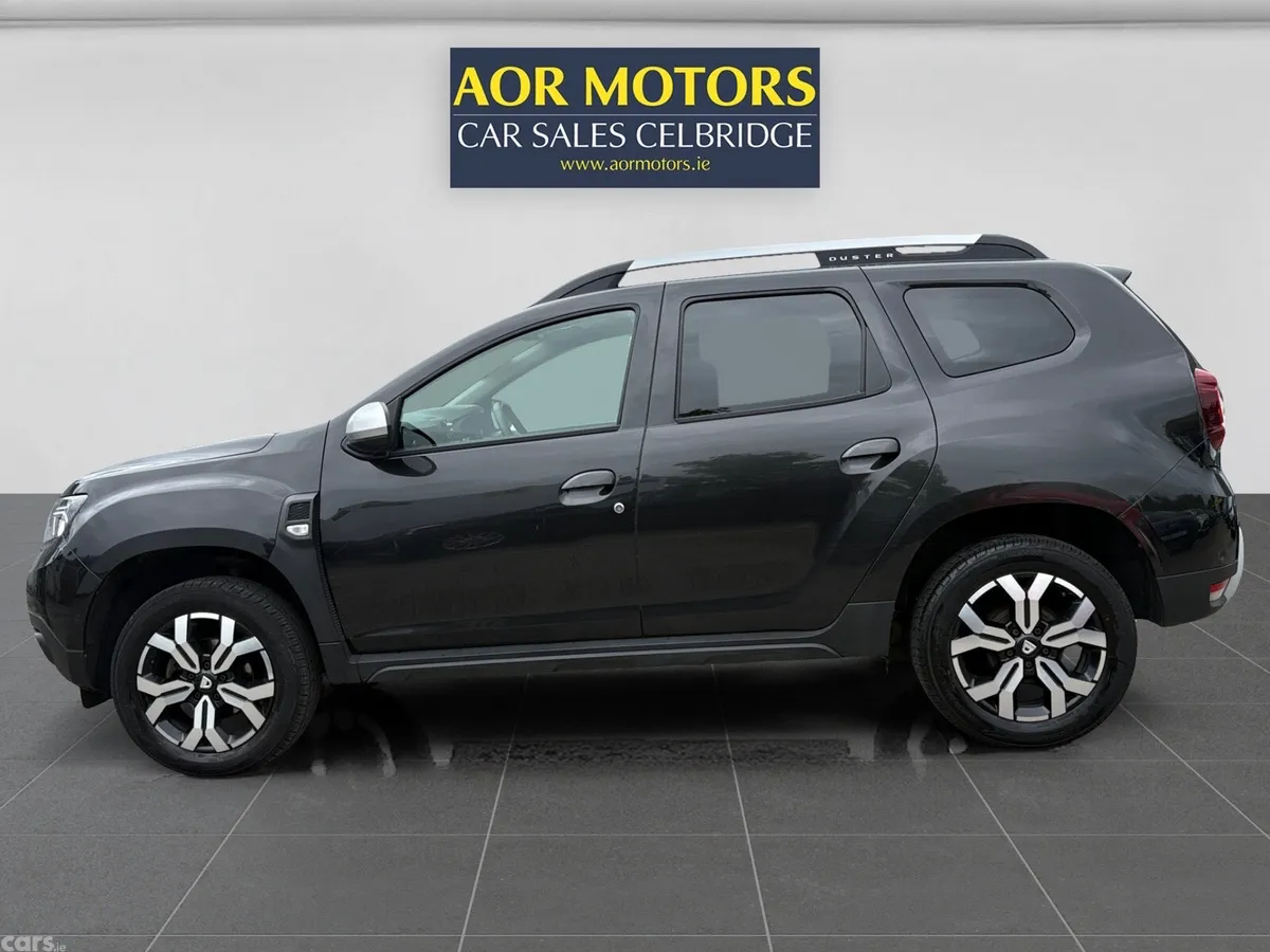 Dacia Duster SUV, Petrol, 2022, Black
