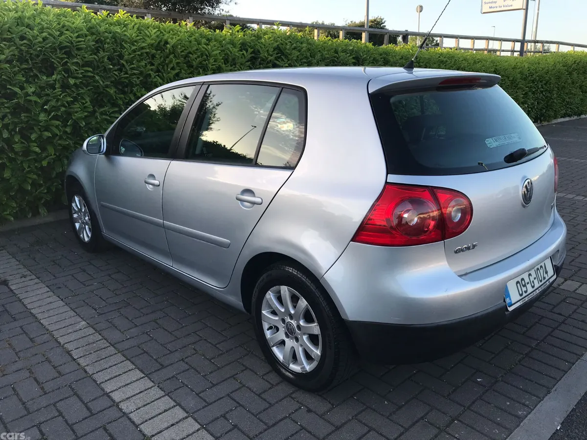 Volkswagen Golf Hatchback, Diesel, 2009, Silver
