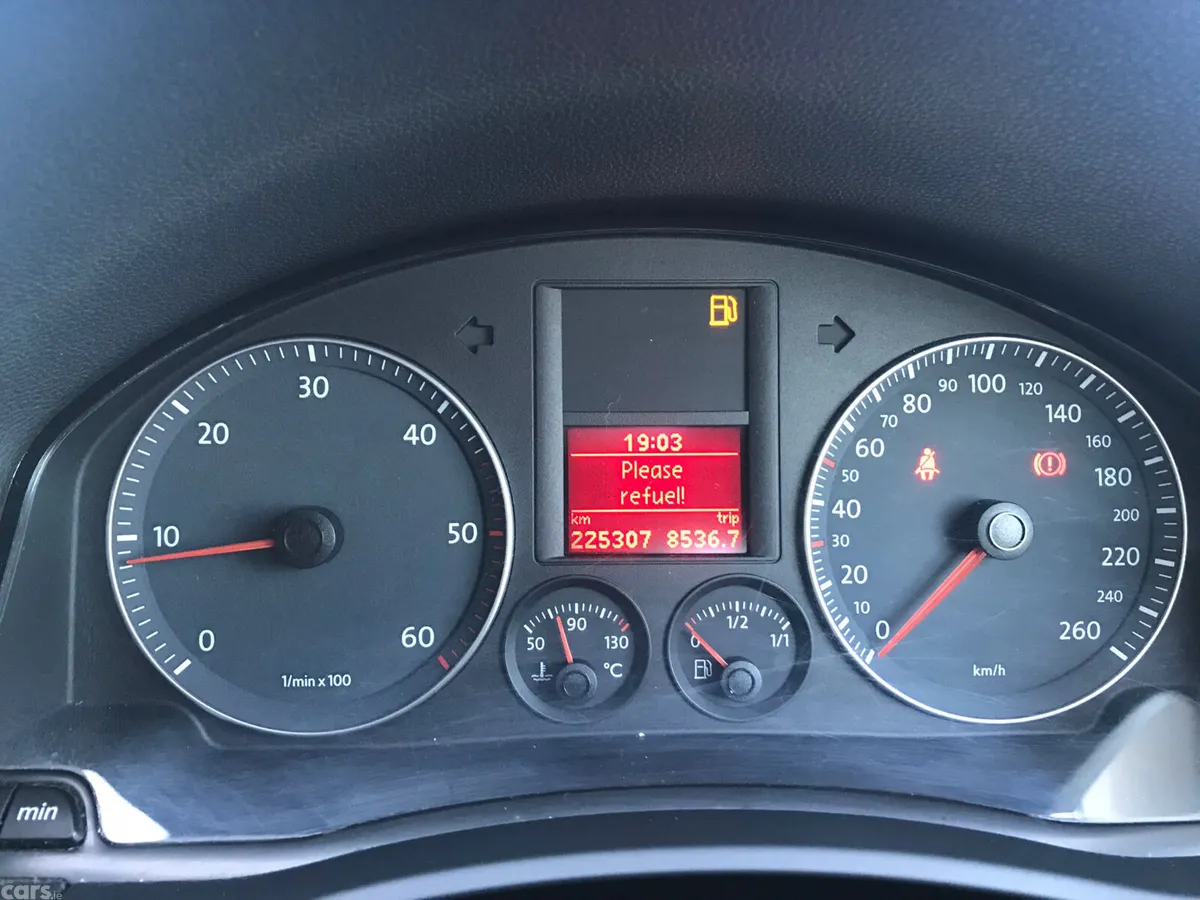 Volkswagen Golf Hatchback, Diesel, 2009, Silver