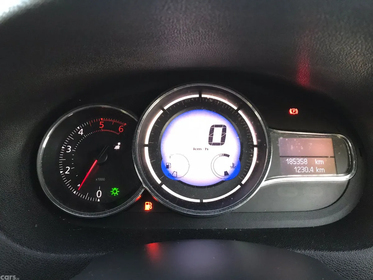 Renault Fluence Saloon, Diesel, 2016, Black