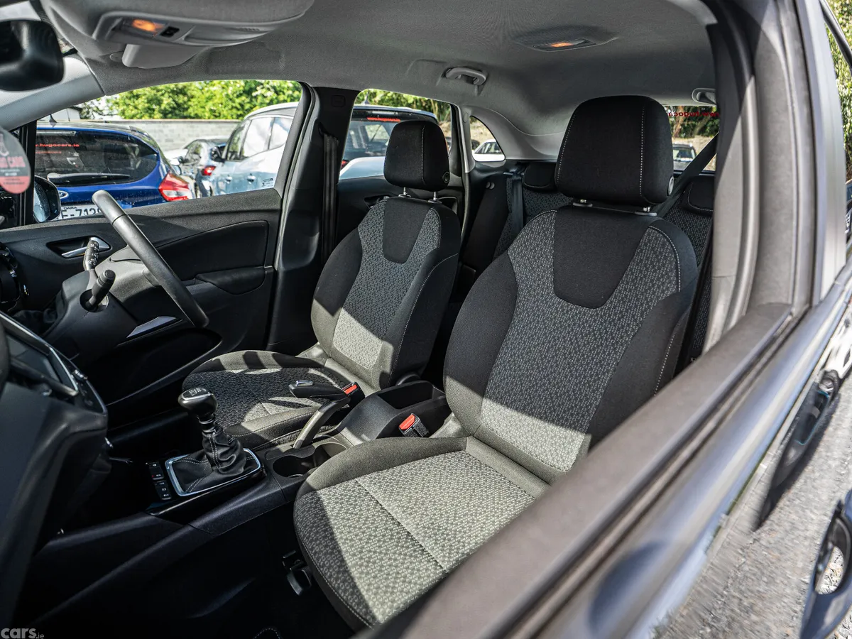 Opel Crossland X SUV, Petrol, 2023, Black