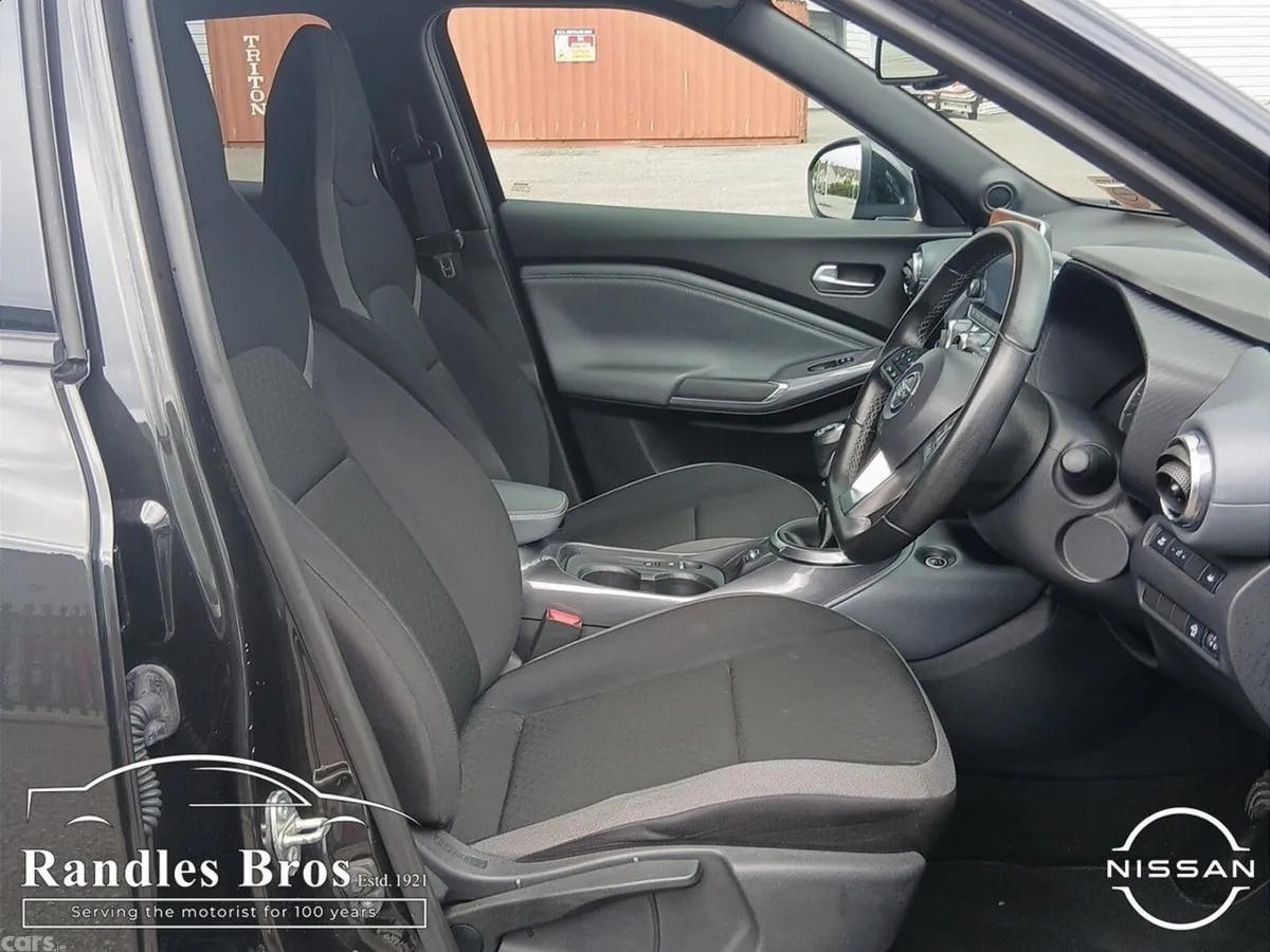 Nissan Juke SUV, Petrol, 2022, Black