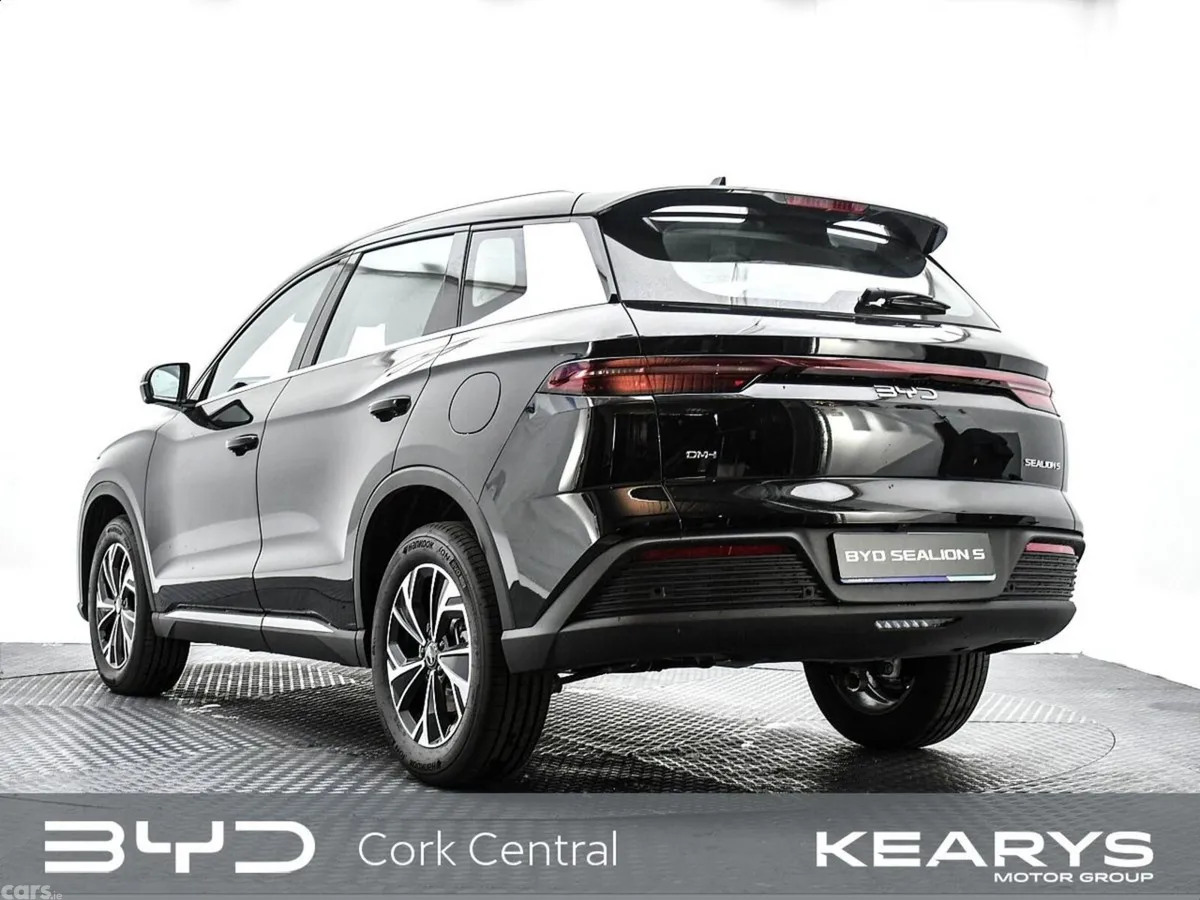 BYD SEALION 5 SUV, Petrol Plug-in Hybrid, 2027, Black