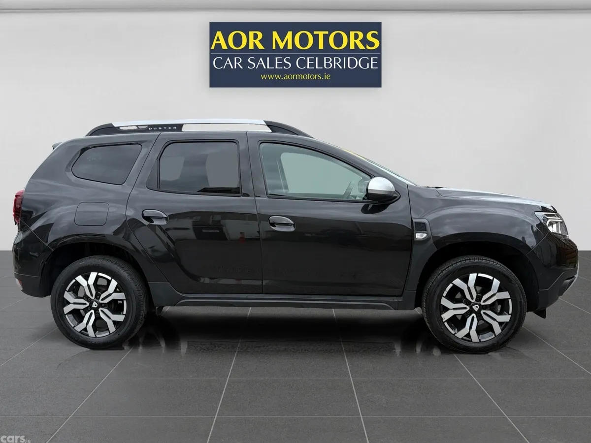 Dacia Duster SUV, Petrol, 2022, Black