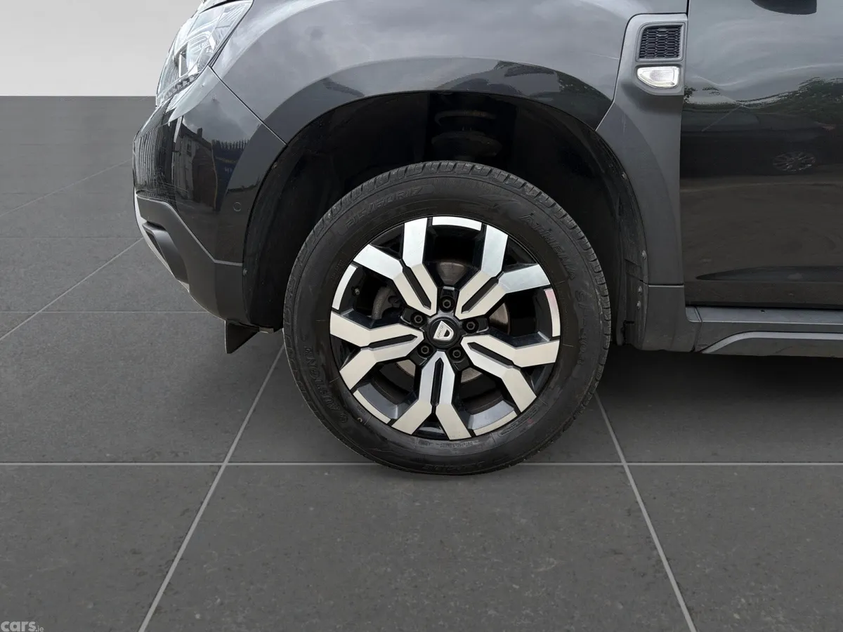 Dacia Duster SUV, Petrol, 2022, Black