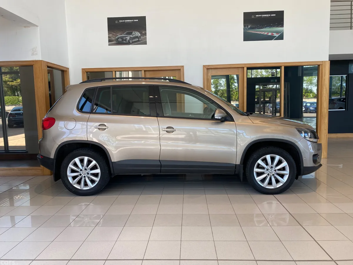Volkswagen Tiguan SUV, Diesel, 2013, Brown