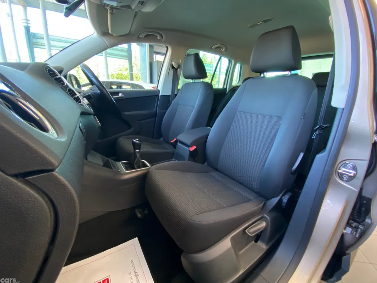 Volkswagen Tiguan SUV, Diesel, 2013, Brown