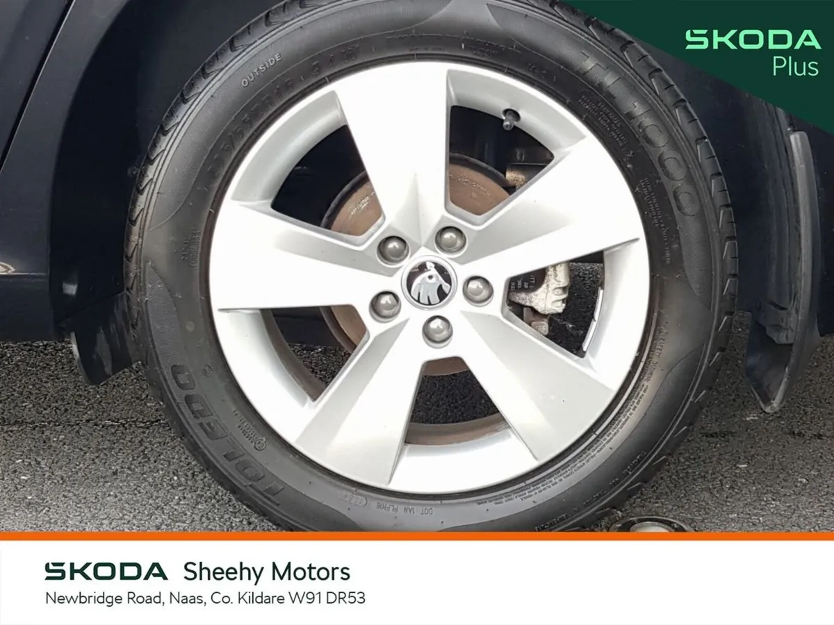 Skoda Scala Hatchback, Petrol, 2023, Black