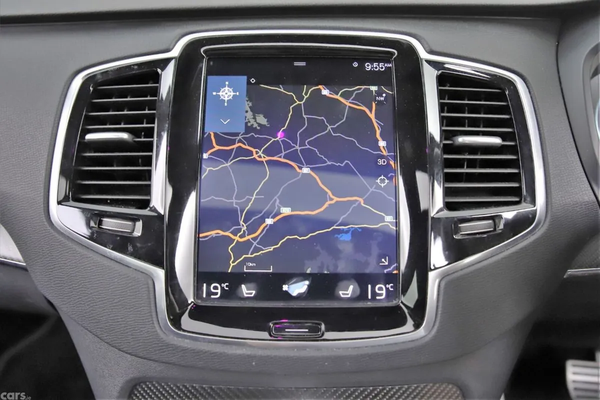 Volvo XC90 SUV, Petrol Plug-in Hybrid, 2017, Grey