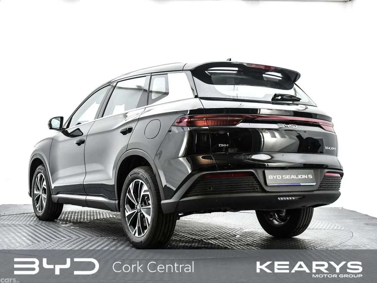 BYD SEALION 5 SUV, Petrol Plug-in Hybrid, 2027, Black