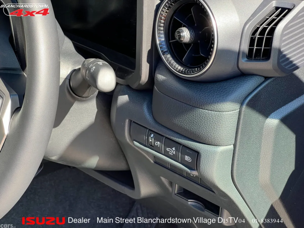Toyota Land Cruiser Estate, Diesel, 2025, Black
