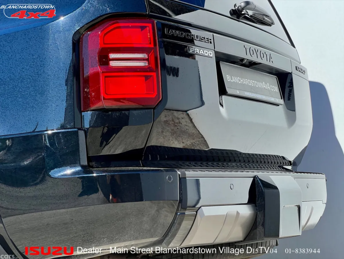 Toyota Land Cruiser Estate, Diesel, 2025, Black