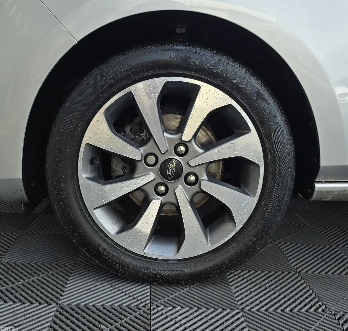Ford Fiesta Hatchback, Petrol, 2021, Grey