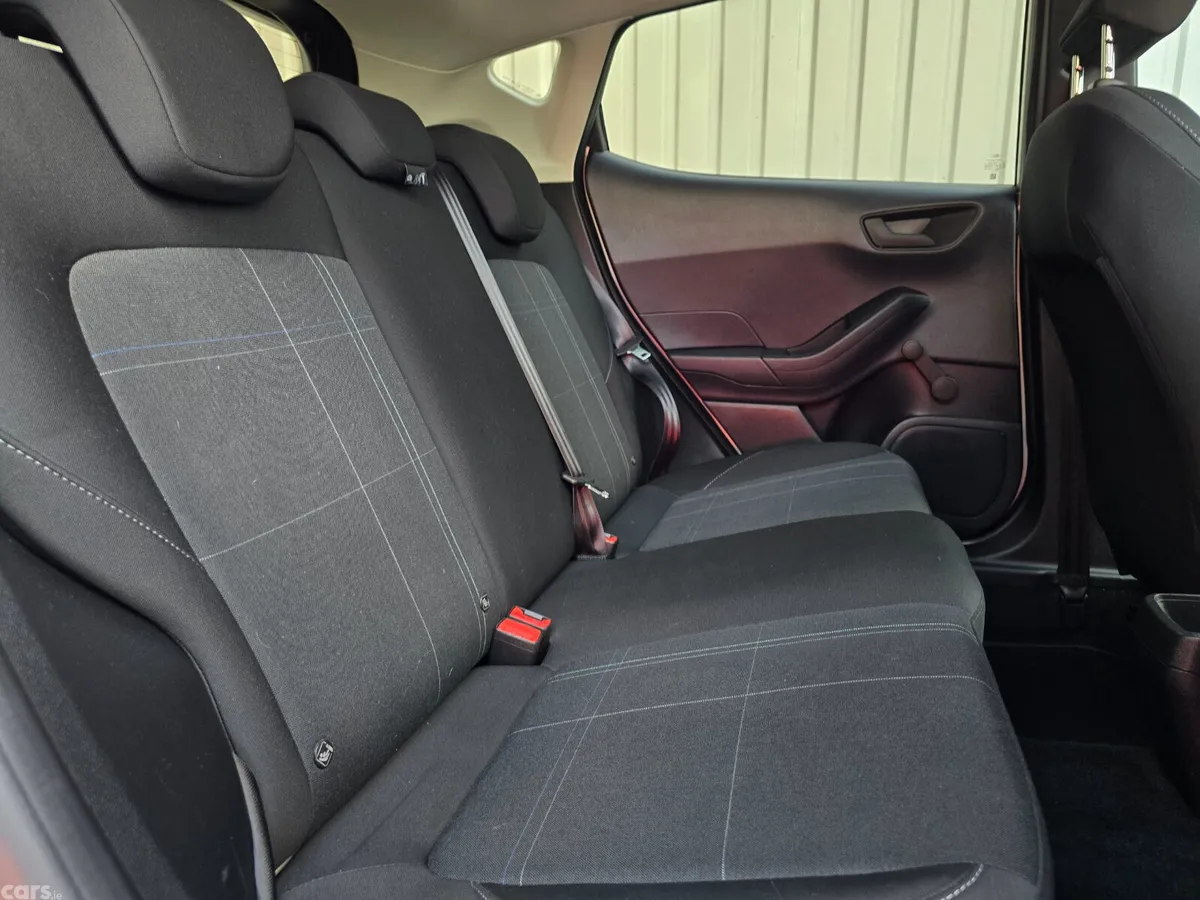 Ford Fiesta Hatchback, Petrol, 2021, Grey