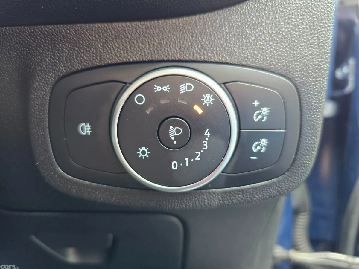 Ford Fiesta Hatchback, Petrol, 2019, Blue