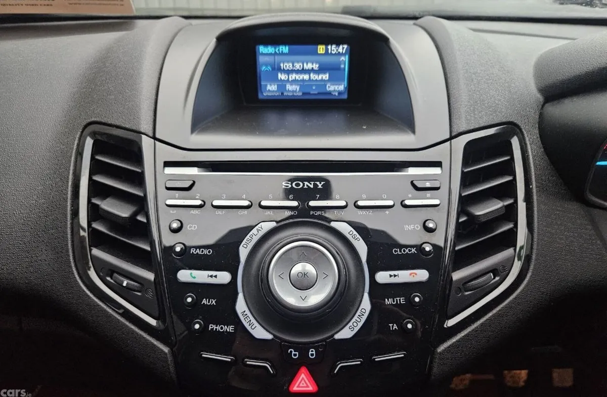 Ford Fiesta Hatchback, Petrol, 2016, Grey