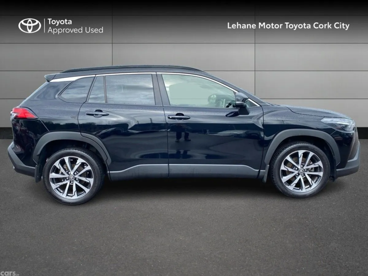 Toyota Corolla Cross SUV, Petrol Hybrid, 2024, Black