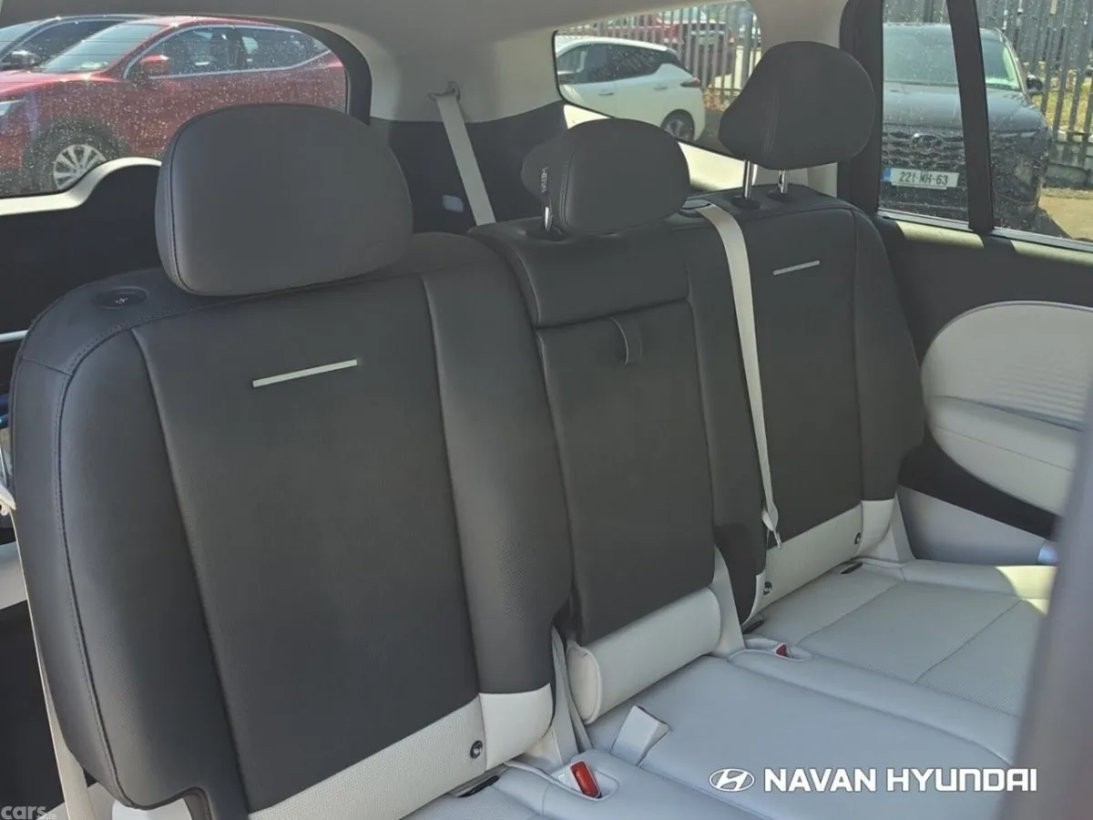 Hyundai IONIQ 9 MPV, Electric, 2026, Green