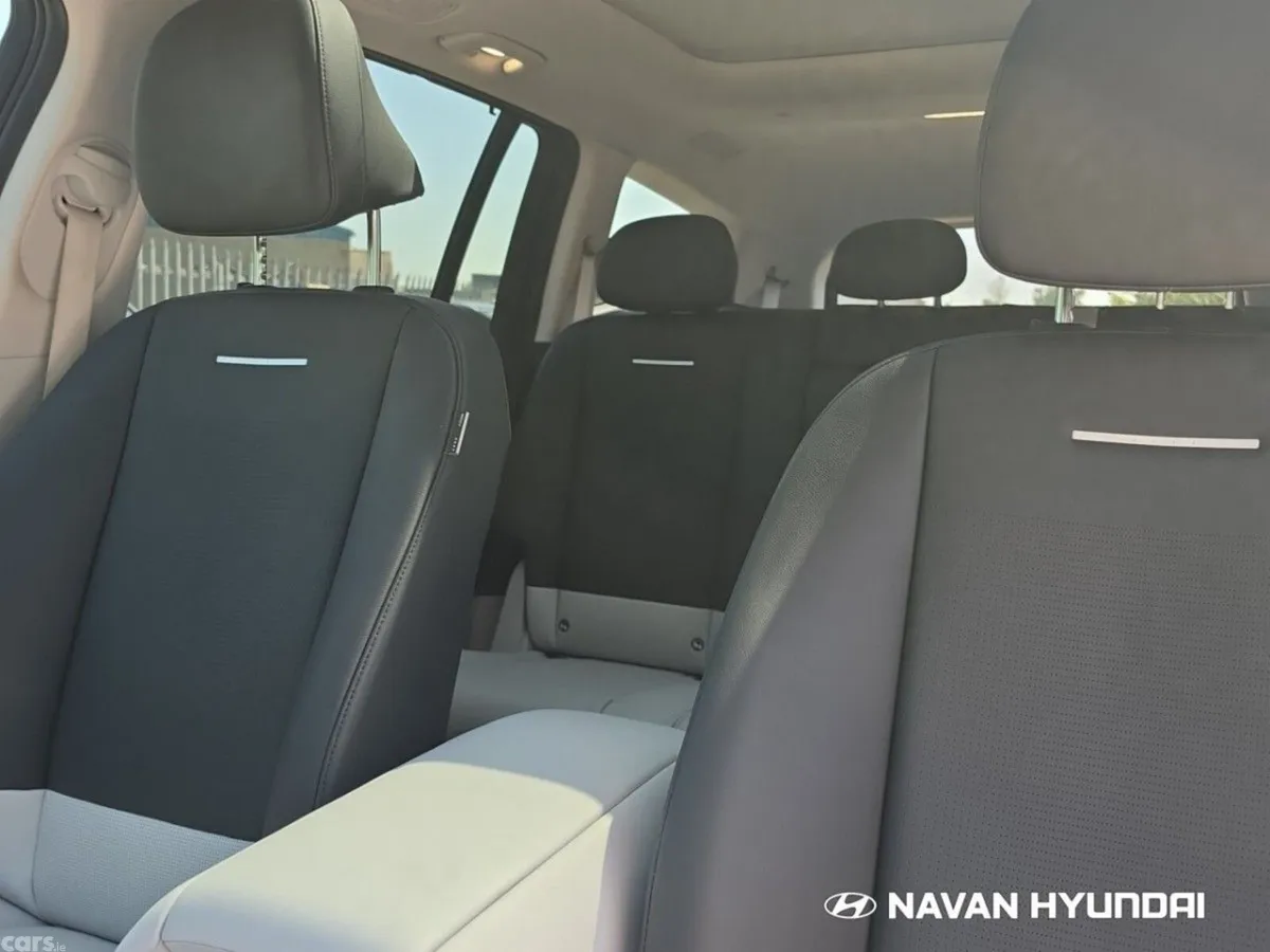 Hyundai IONIQ 9 MPV, Electric, 2026, Green