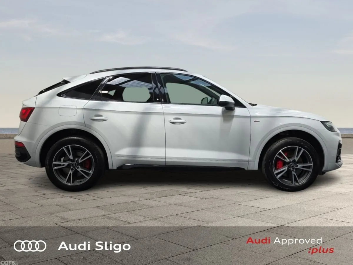 Audi Q5 SUV, Petrol Plug-in Hybrid, 2024, White