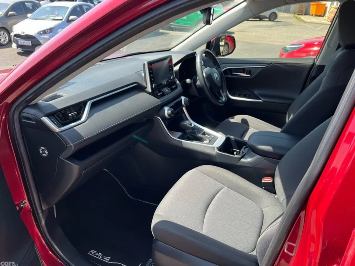 Toyota RAV4 SUV, Petrol Hybrid, 2022, Red