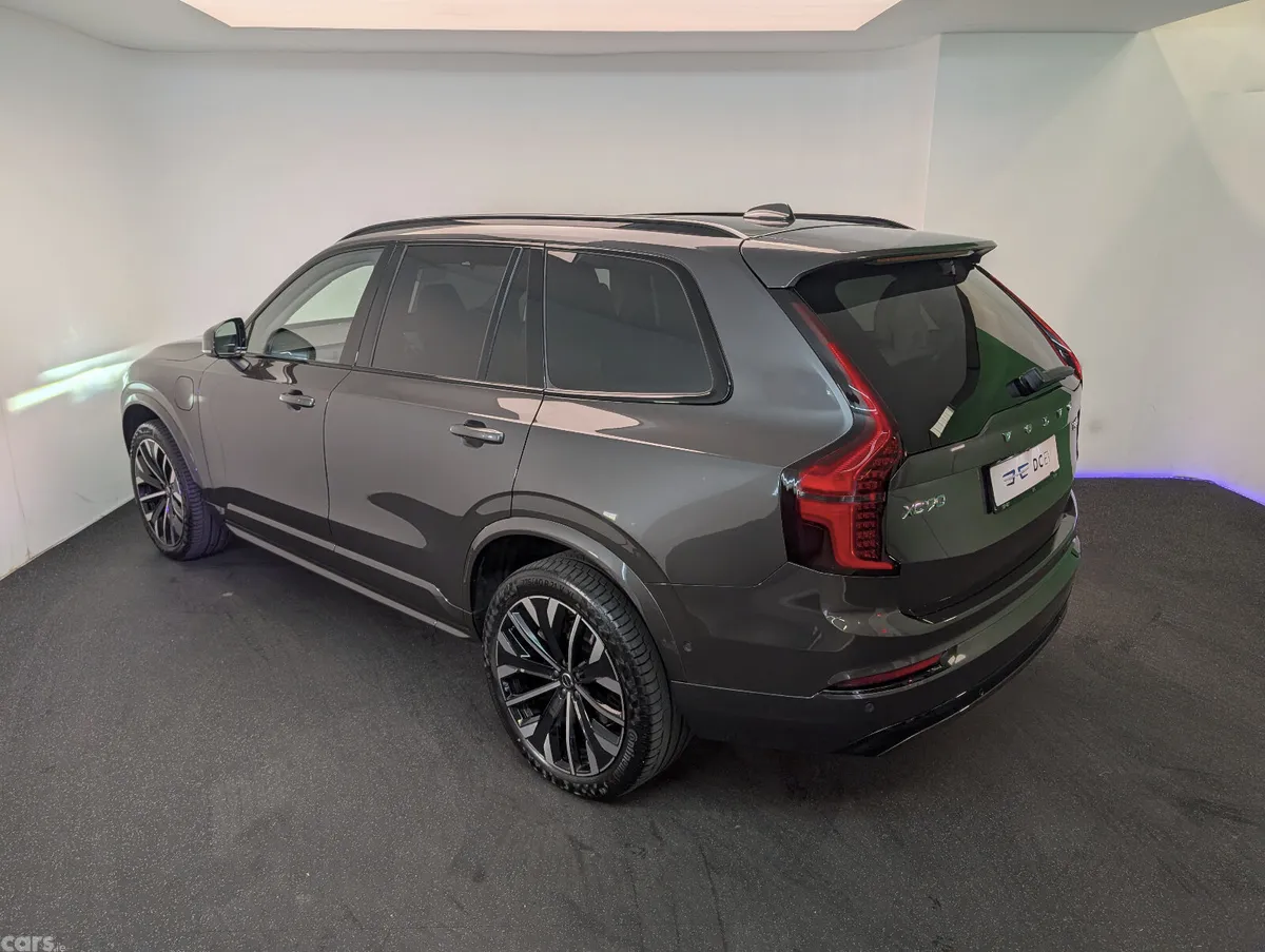 Volvo XC90 SUV, Petrol Plug-in Hybrid, 2026, Grey