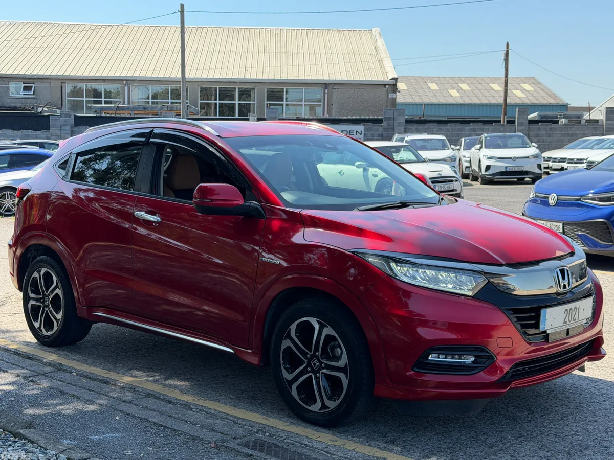 Honda Vezel SUV, Petrol Hybrid, 2021, Red