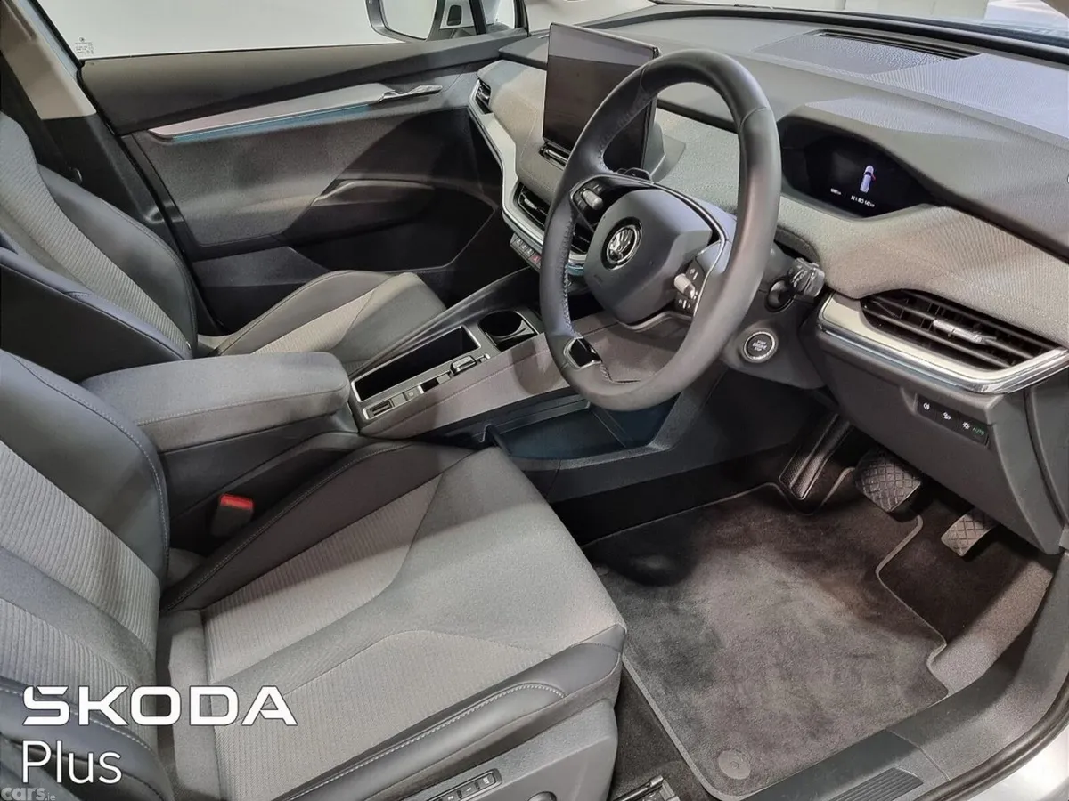 Skoda Enyaq SUV, Electric, 2025, Silver