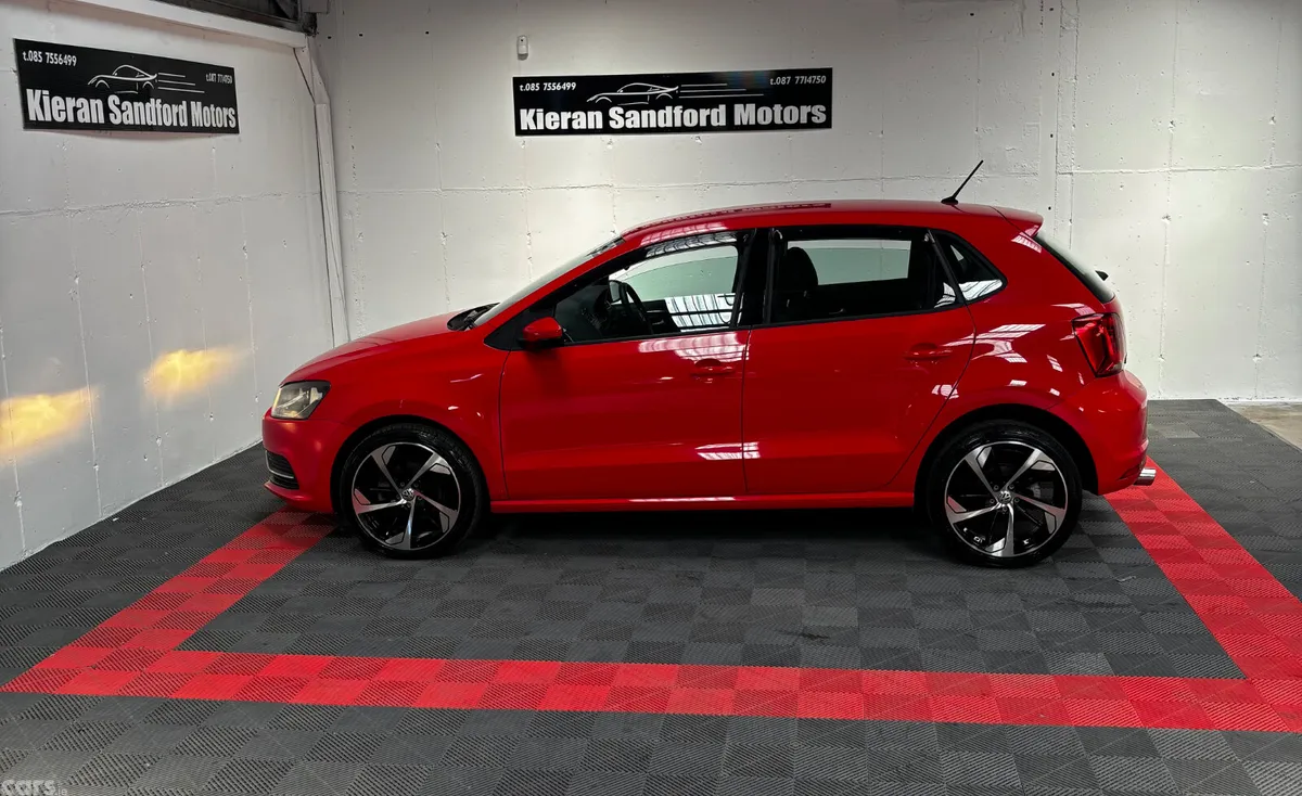 Volkswagen Polo Hatchback, Petrol, 2016, Red