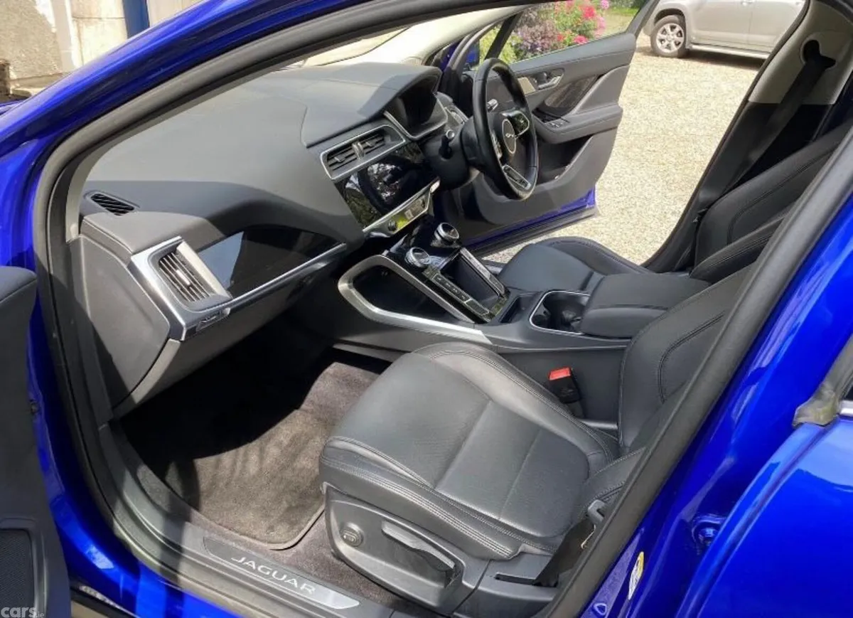 Jaguar I-Pace Hatchback, Electric, 2019, Blue