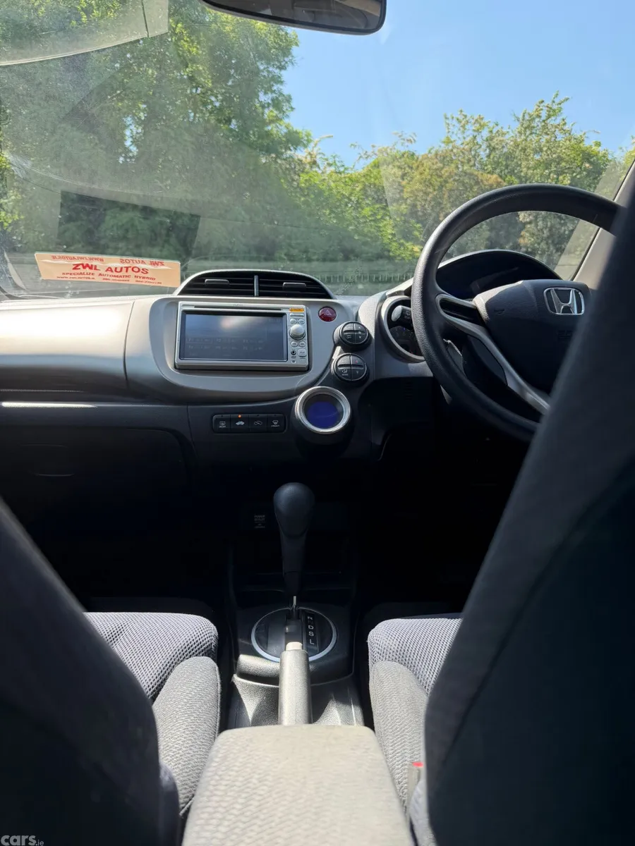 Honda Fit Hatchback, Petrol Hybrid, 2011, White