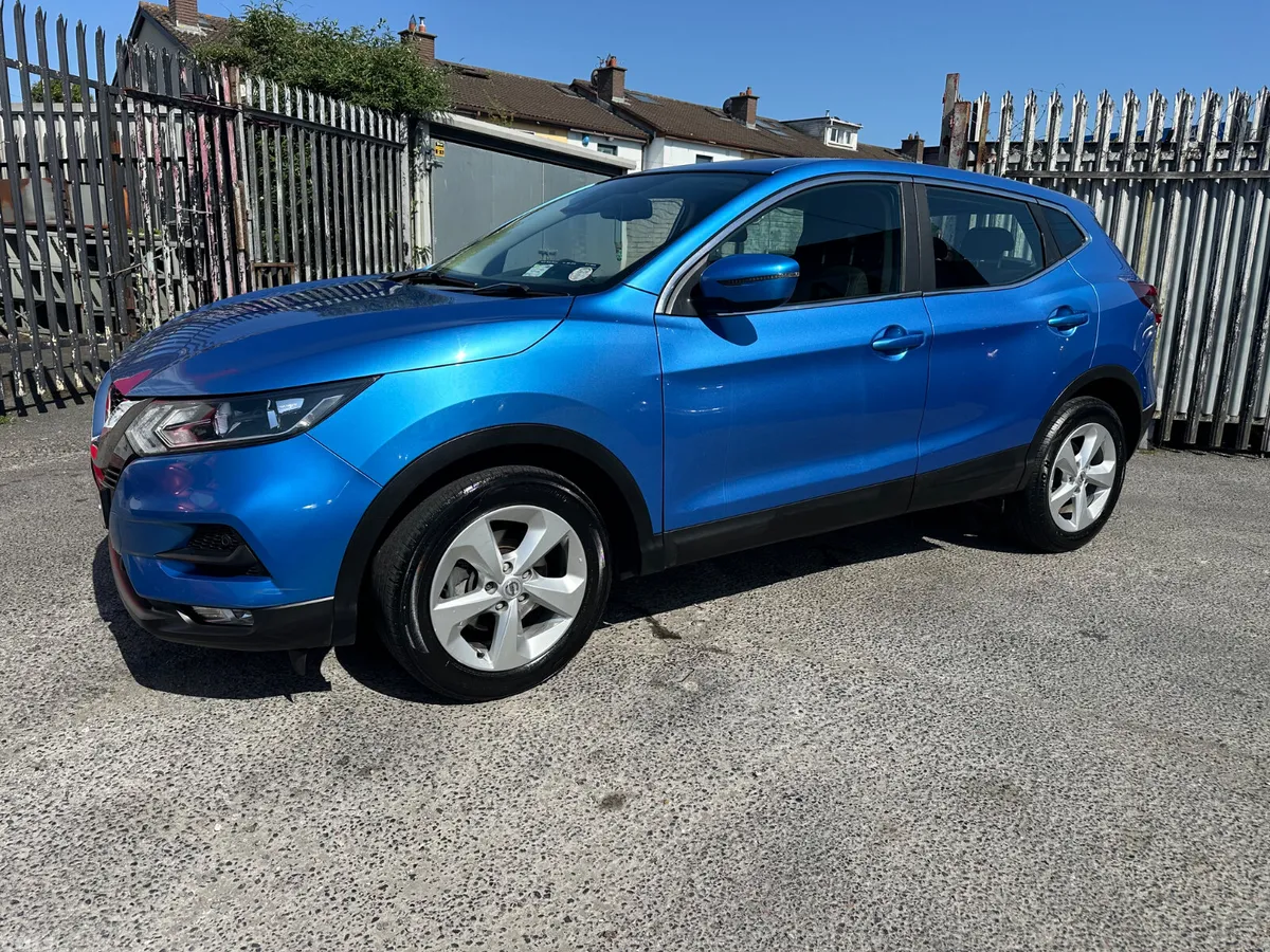 Nissan Qashqai Hatchback, Diesel, 2018, Blue