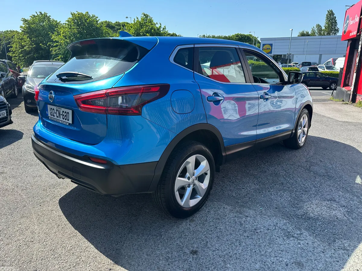 Nissan Qashqai Hatchback, Diesel, 2018, Blue