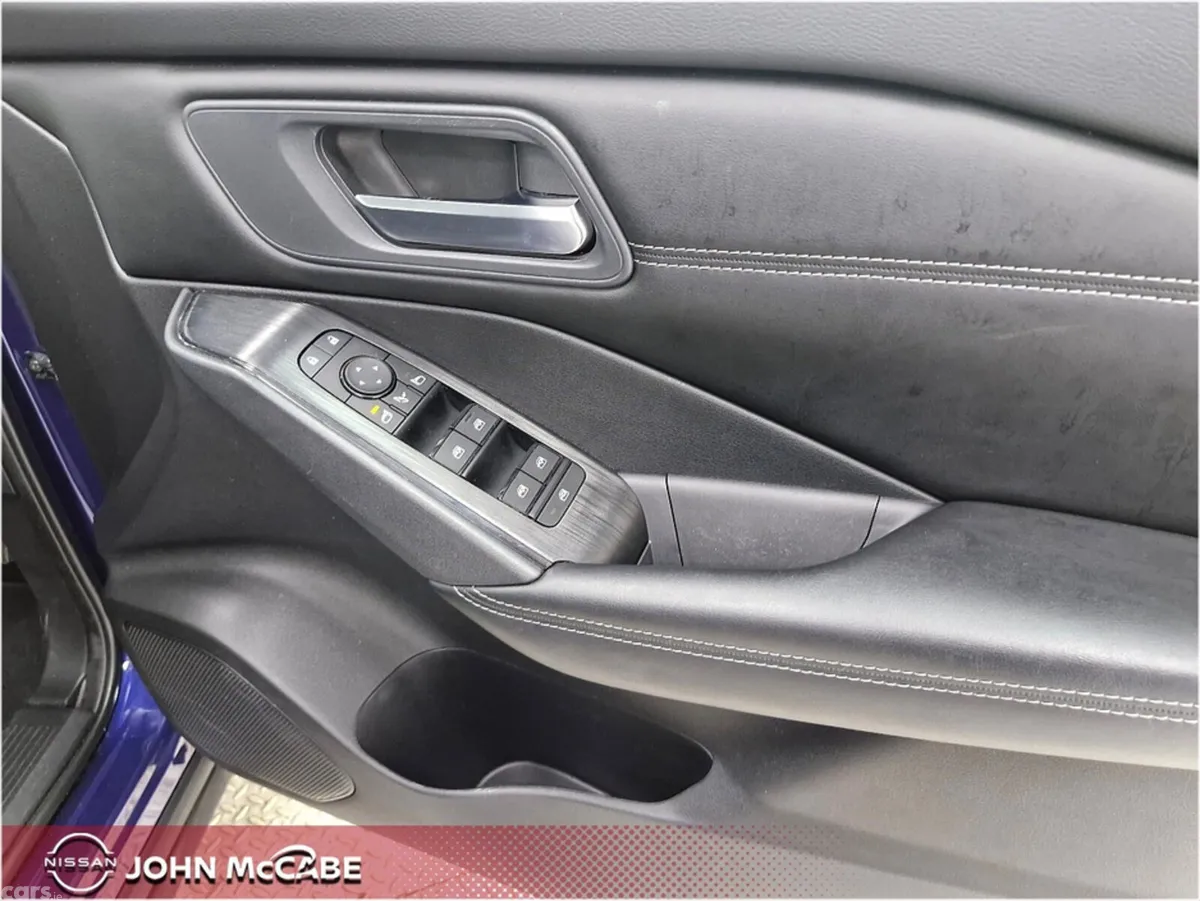Nissan Qashqai MPV, Petrol, 2024, Blue