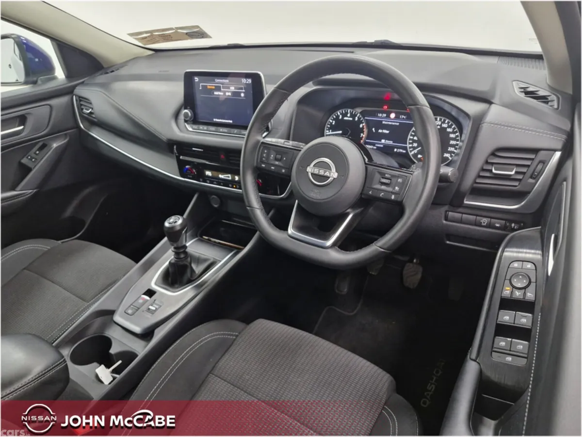 Nissan Qashqai MPV, Petrol, 2024, Blue