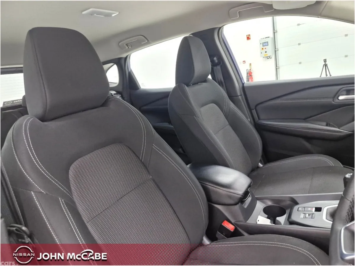 Nissan Qashqai MPV, Petrol, 2024, Blue