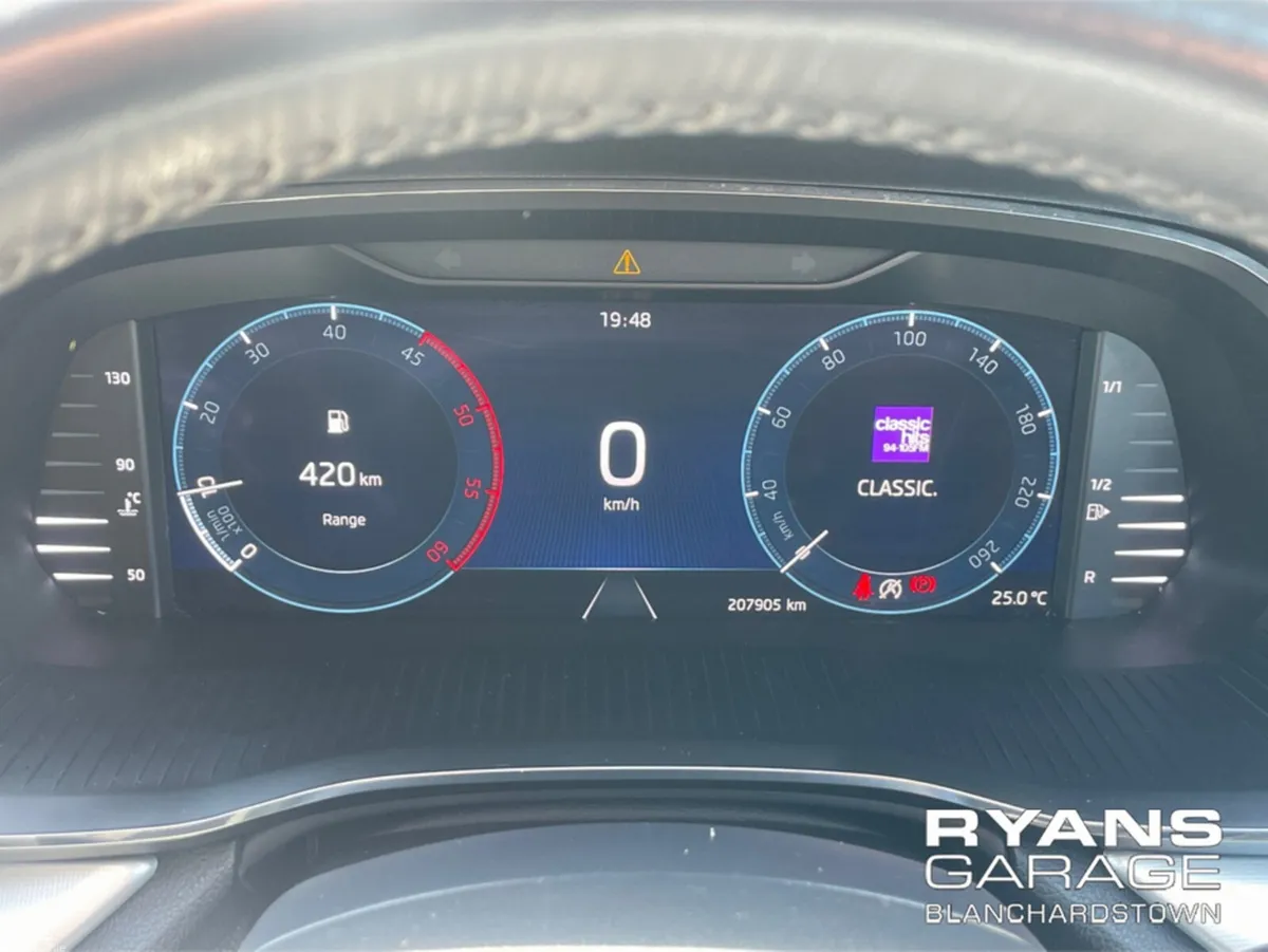 Skoda Octavia Saloon, Diesel, 2022, Blue