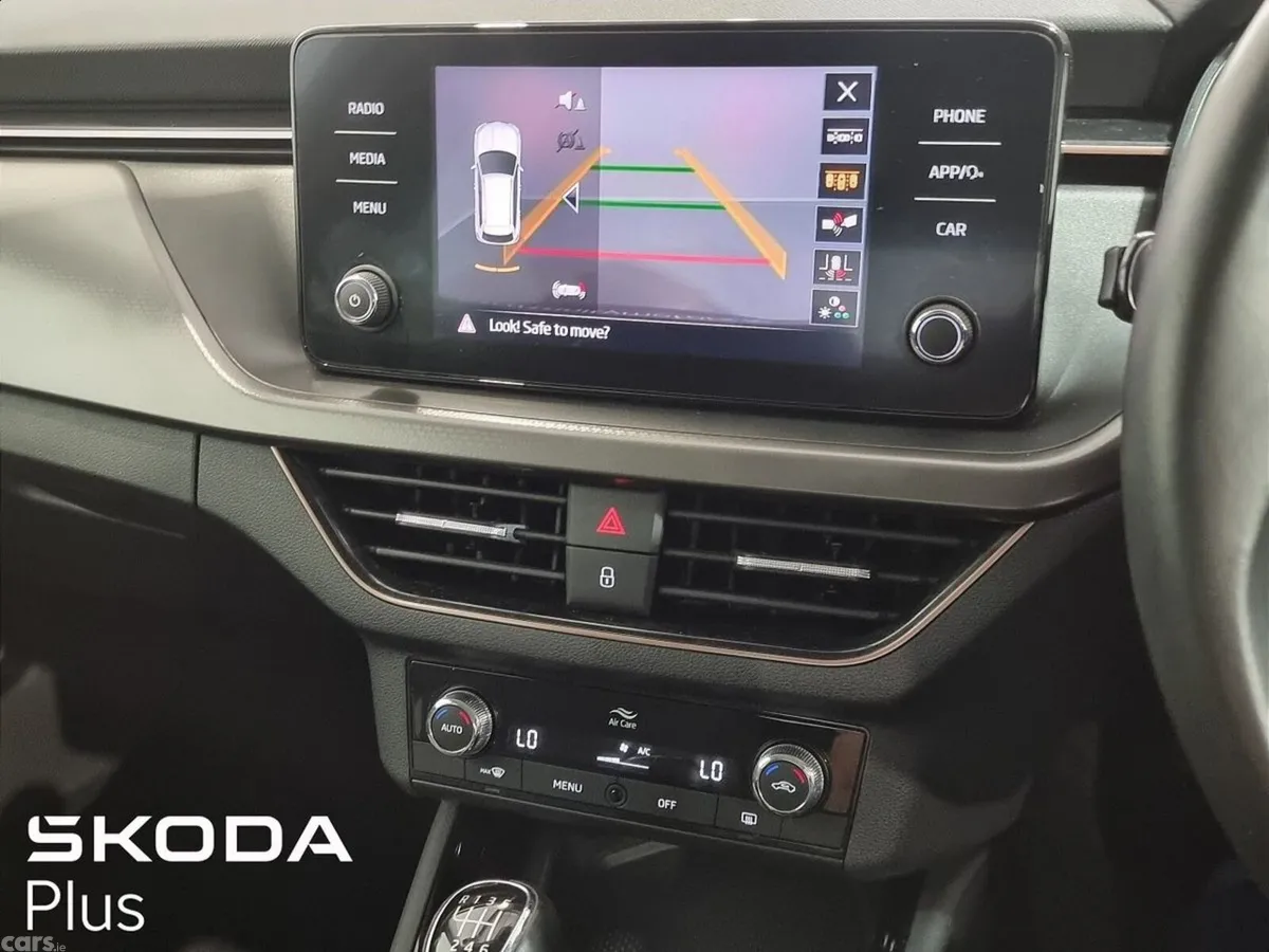 Skoda Kamiq Hatchback, Petrol, 2023, Grey