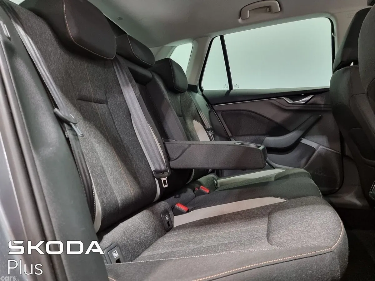 Skoda Kamiq Hatchback, Petrol, 2023, Grey
