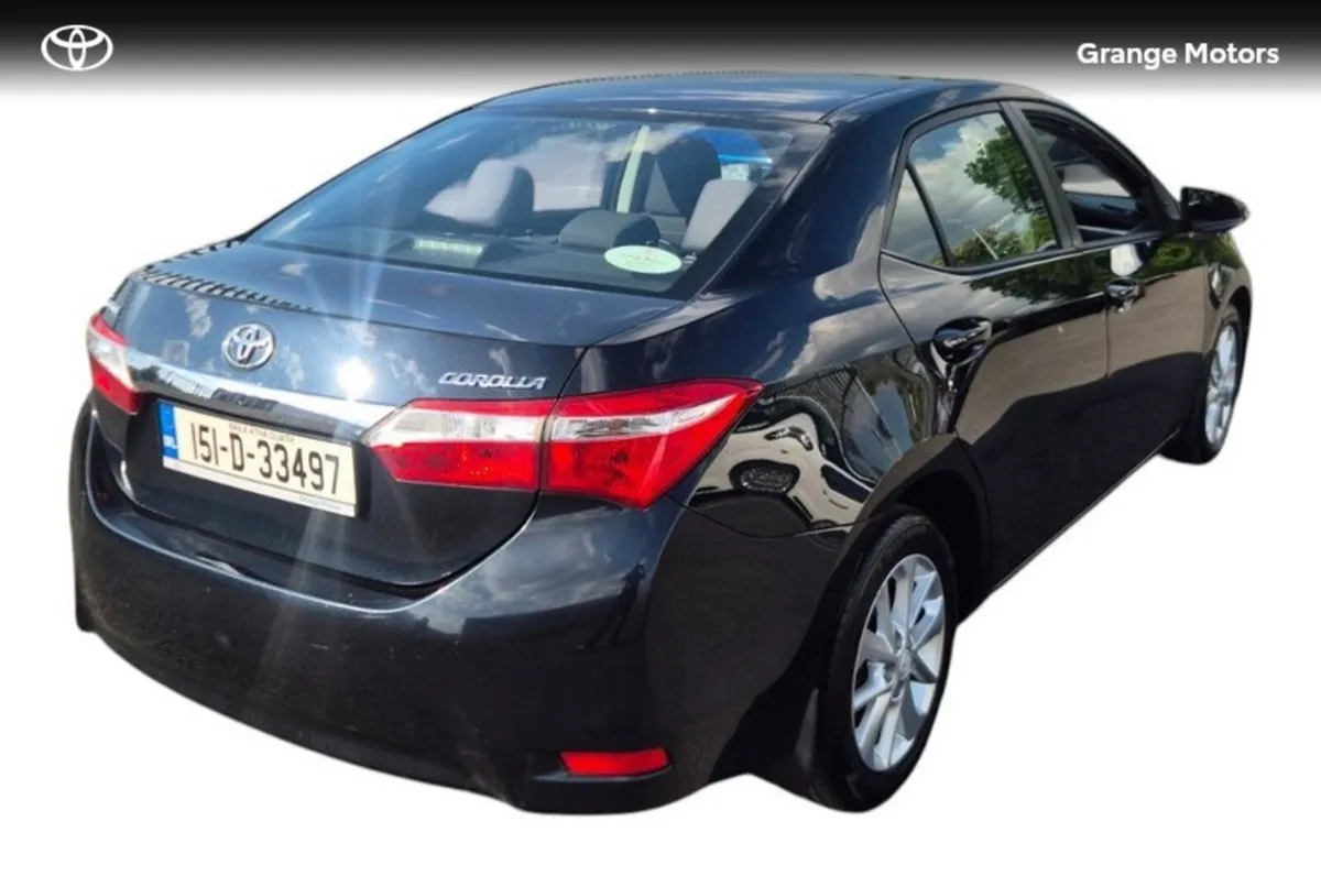 Toyota Corolla Saloon, Diesel, 2015, Grey
